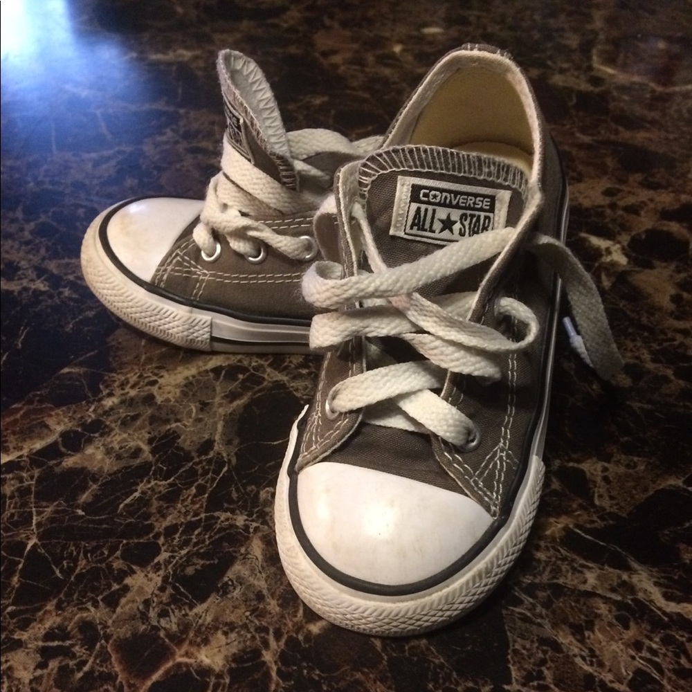 Toddler shoes olive green.